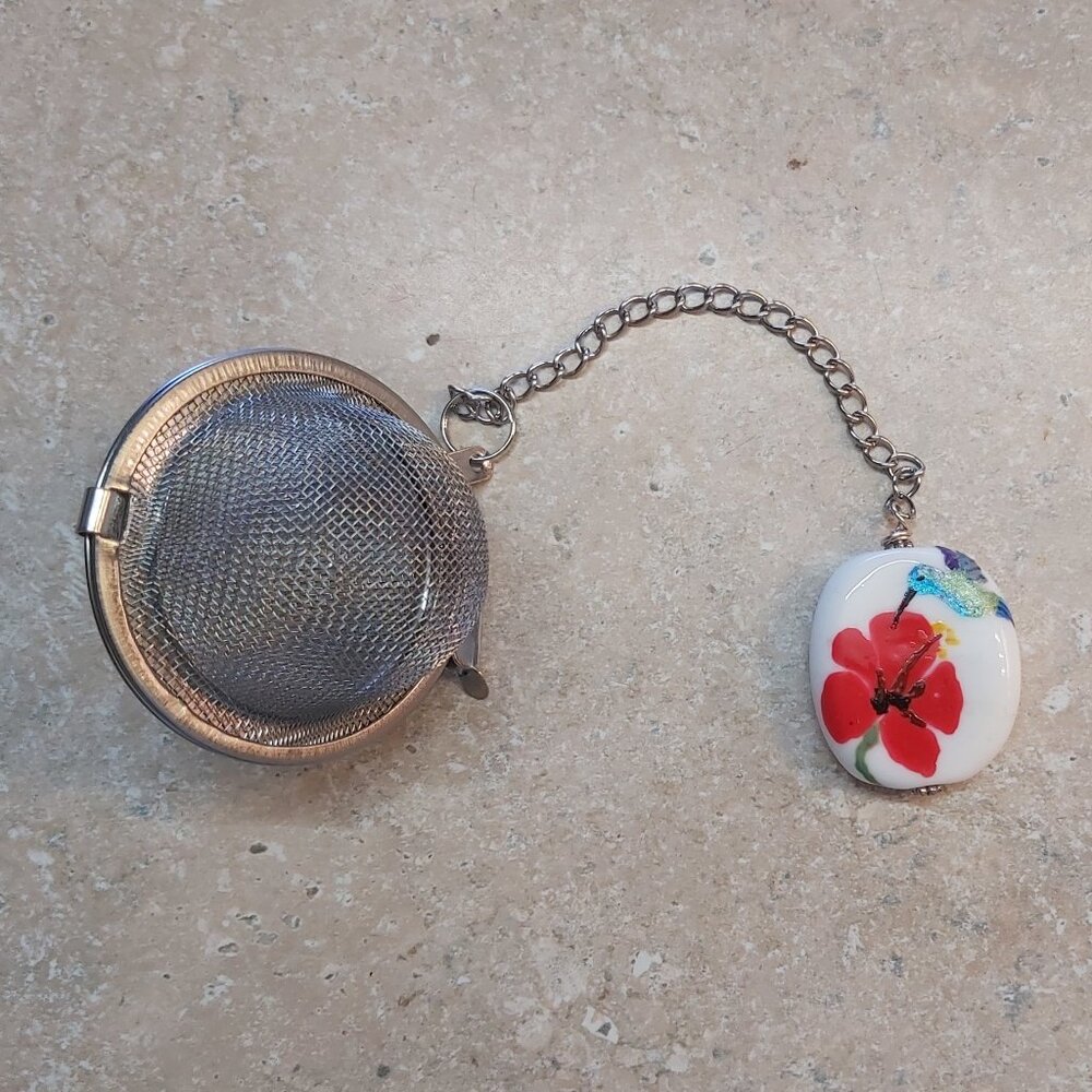 humingbird and flower  Tea Strainer for loose tea